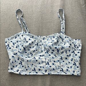 SHEIN White and Blue Camisole Crop Top with Sweetheart Neckline